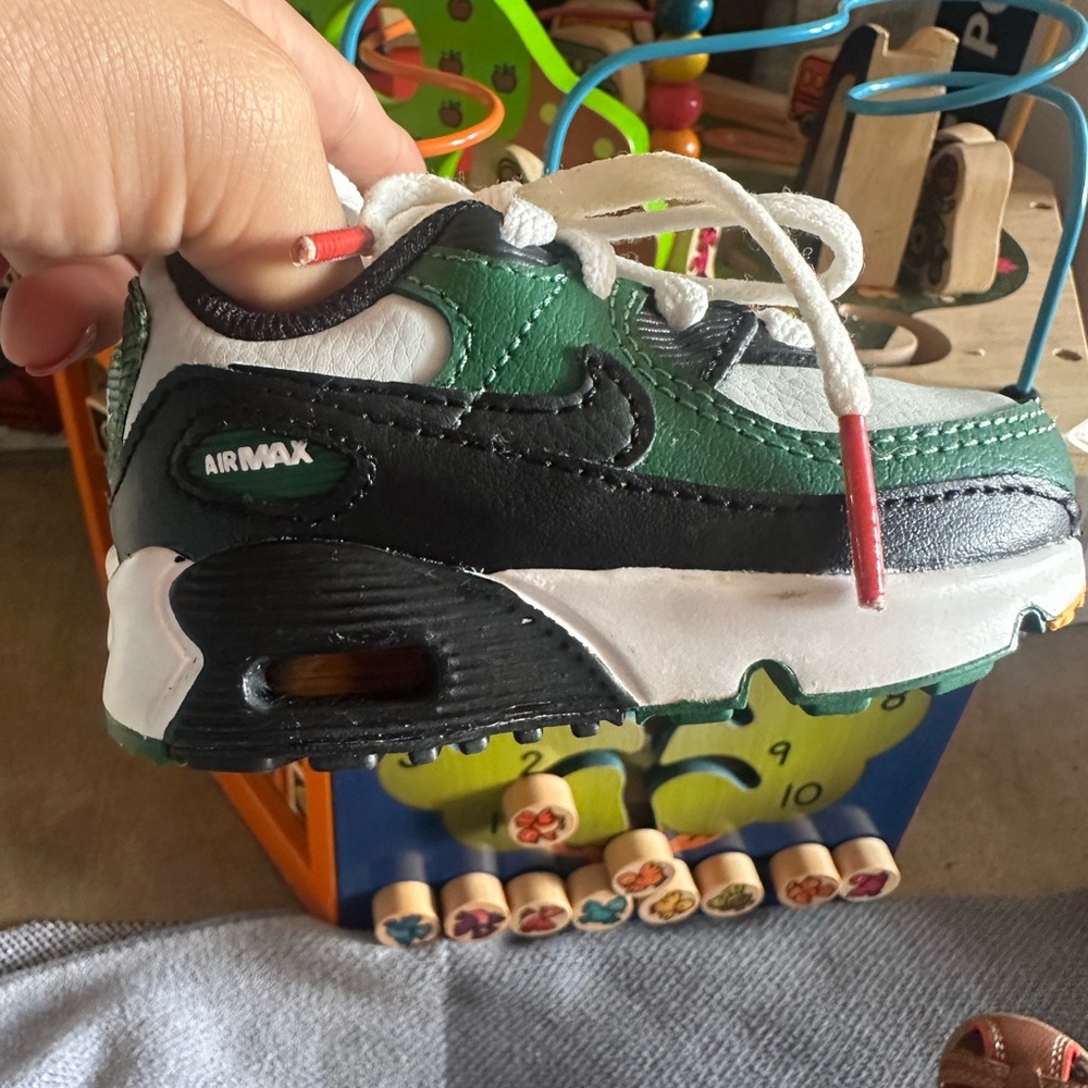 Nike Kids Shoes Black Green White